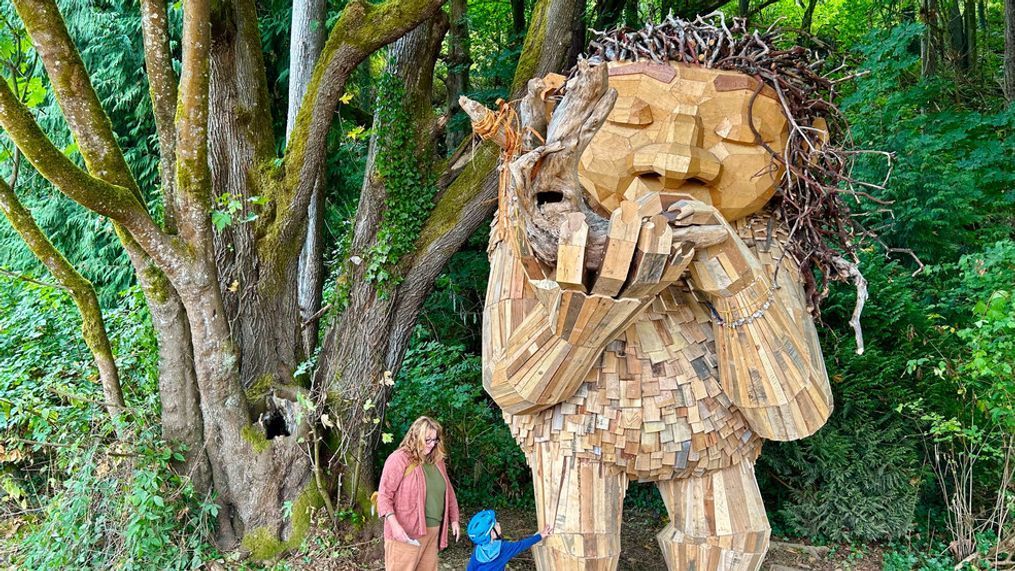 A troll can be found in West Seattle's Lincoln Park. (Photo: Maddison Newell)