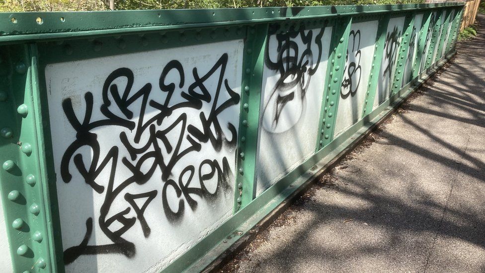 Graffiti on Eastwell Place Bridge, Hailsham