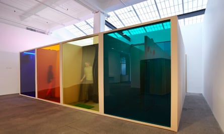 Penetrável Filtro (1972), a mixed media installation in Galerie Lelong, New York.