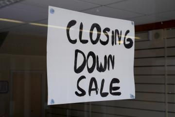 'Massive loss' as fashion chain to shut shop in hours after wave of closures