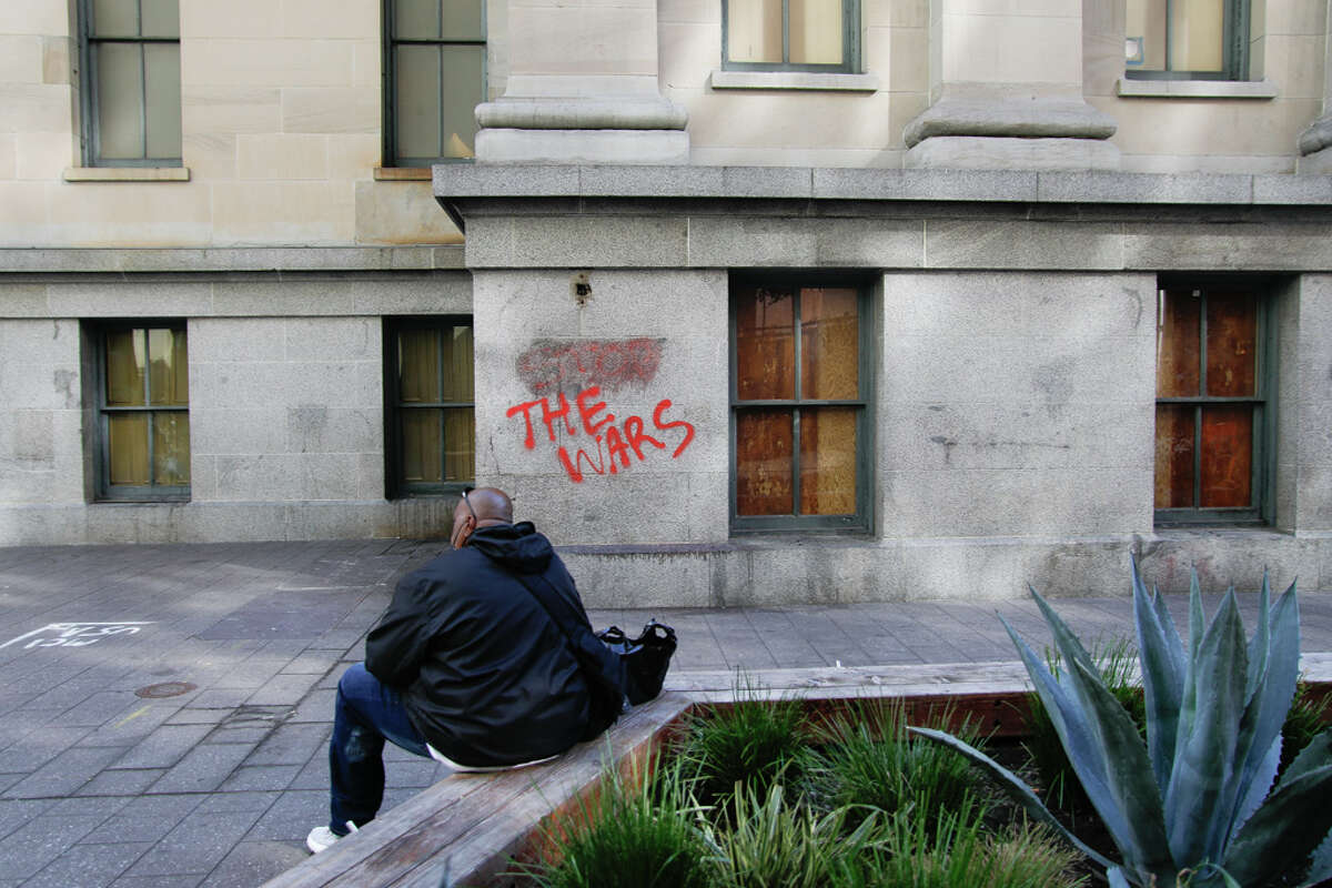 Graffiti reading “No Wars” was written on the Old United States Mint building in San Francisco.