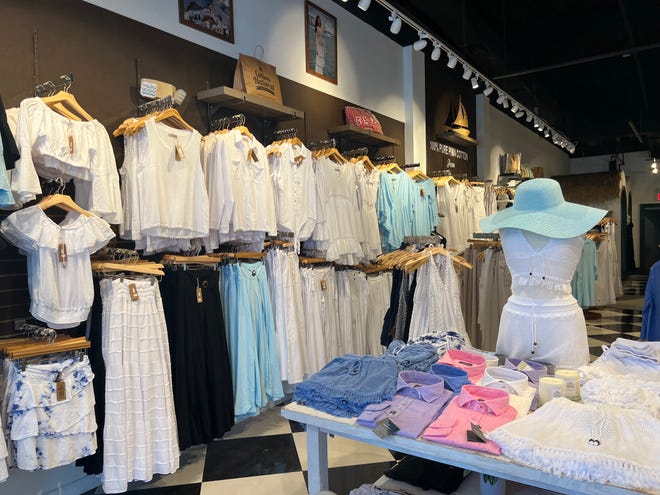 Cotton Natural at Mizner Park is one of the area's leading suppliers of beach and resort-casual lifestyle wear. It offers a wide array of cotton garments for men, women and children.