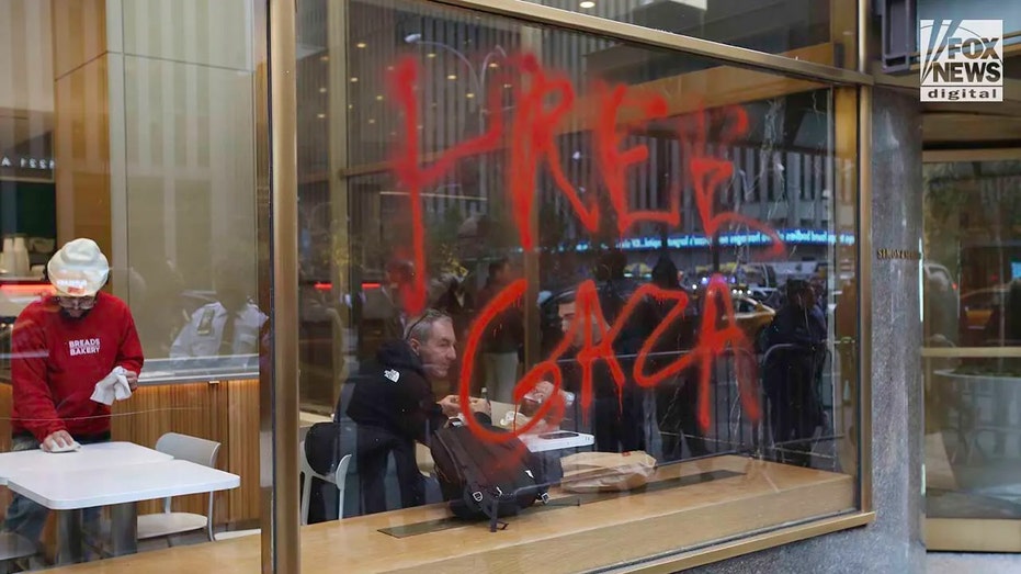 Graffiti reading