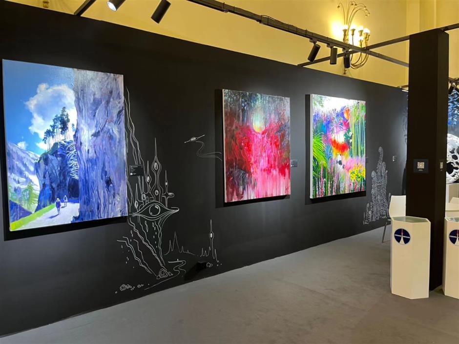 Exhibition merges traditional art with digital techniques
