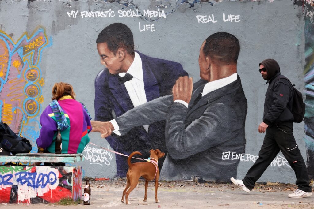 Graffiti art of Will Smith and Chris Rock in Berlin