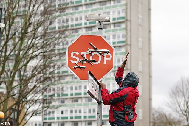The artwork had been left at the intersection of Southampton Way and Commercial Way in Peckham, south London
