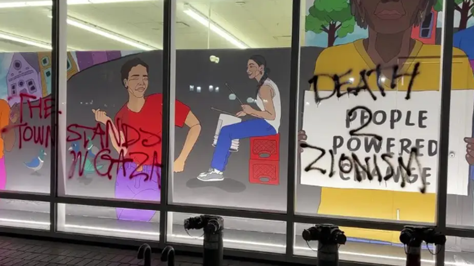 anti-Israel graffiti