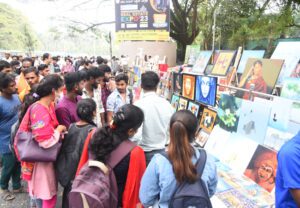 The santhe, this time honours India’s space scientists. (chithrasanthe.in)