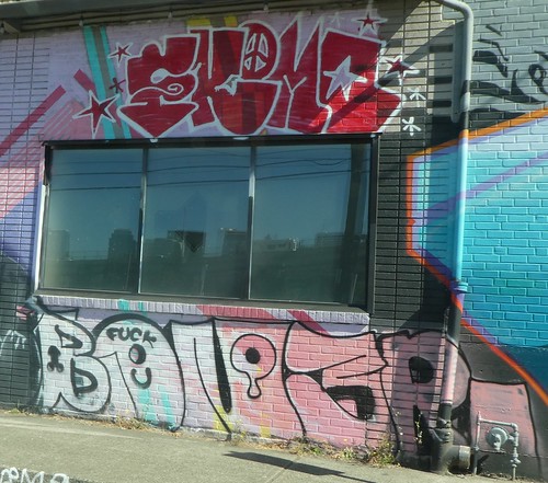 P1470184