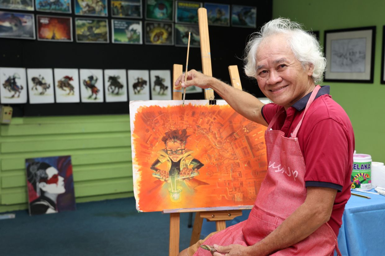 While Lee is technically 'retired' now, he continues to create art at his own leisure. Photo: The Star/Art Chen