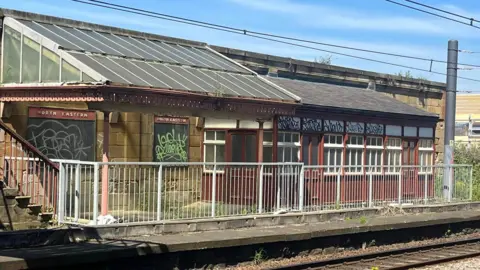 Fans Museum Sunderland Graffiti on the platform opposite the museum
